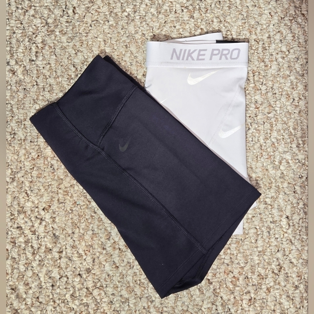 NWT Bundle Nike Dri-Fit Tight-Fit Shorts Black, Gray Women's Size Small
